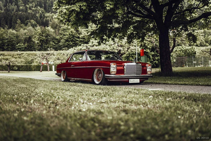 1972 Mercedes-Benz 250CE in London 6
