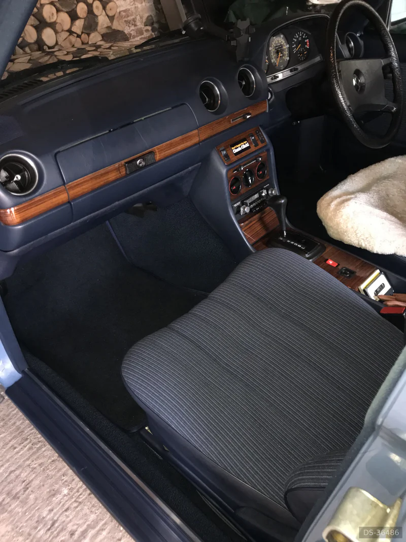 1982 Mercedes-Benz 230e in Walsham Le Willows 3