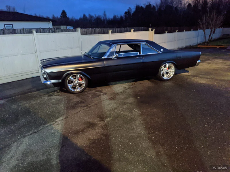 1966 Ford Galaxy in Delta 4