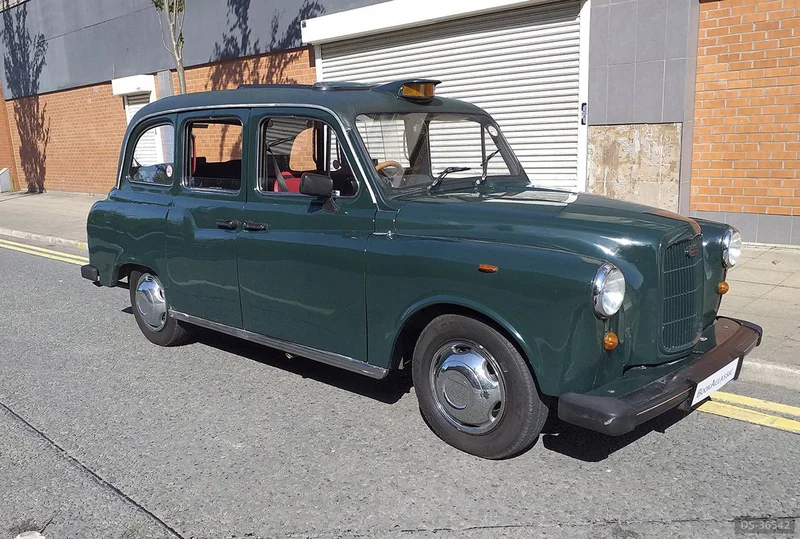 1996 London Taxi Carbodies LTI Fairway in Manchester