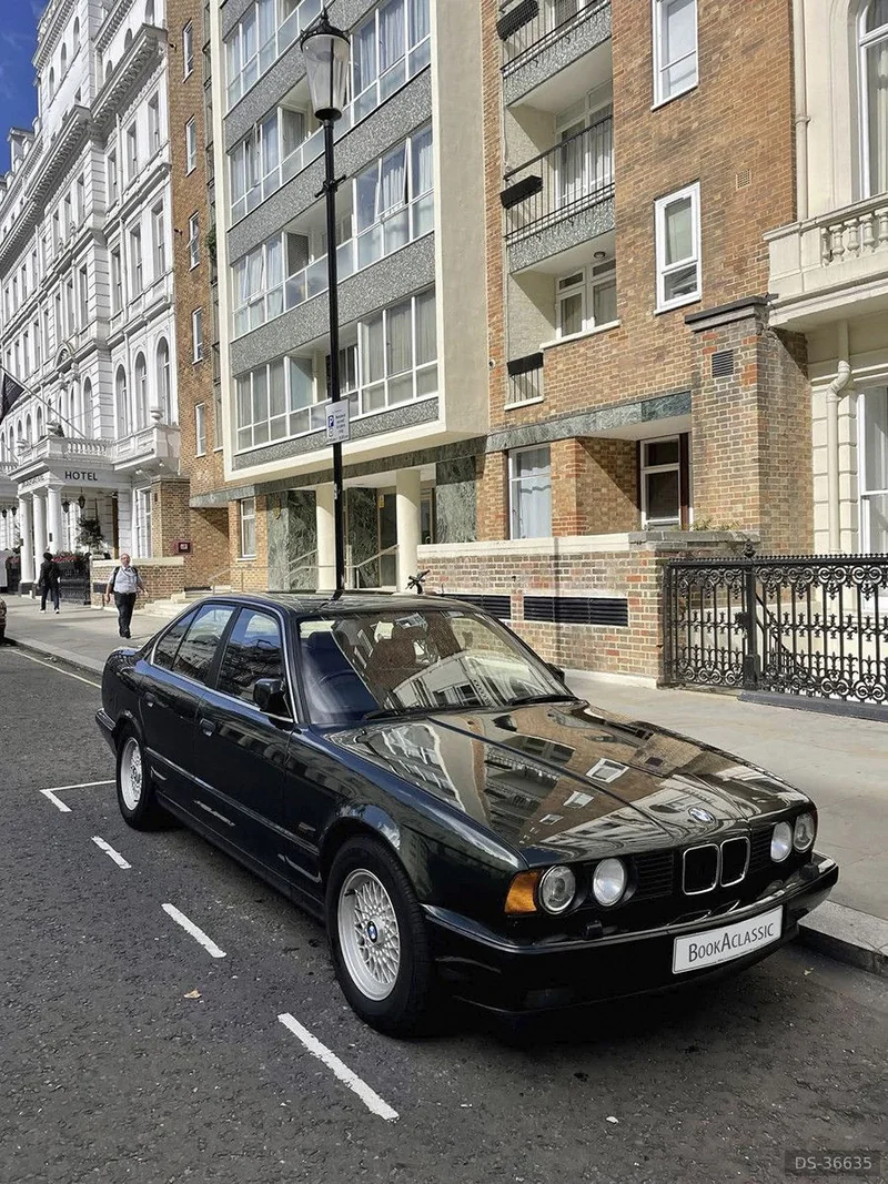 1989 BMW 535i in London 3
