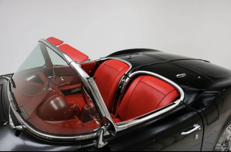 1961 Chevrolet Corvette in Roma 5