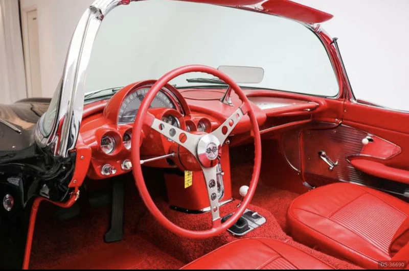 1961 Chevrolet Corvette in Roma 6