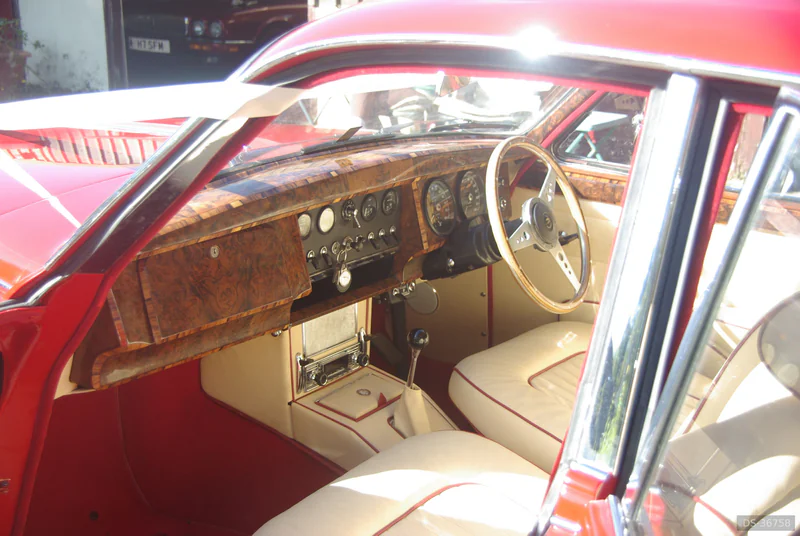 1966 Jaguar Mk Ii in Llanwrda 3