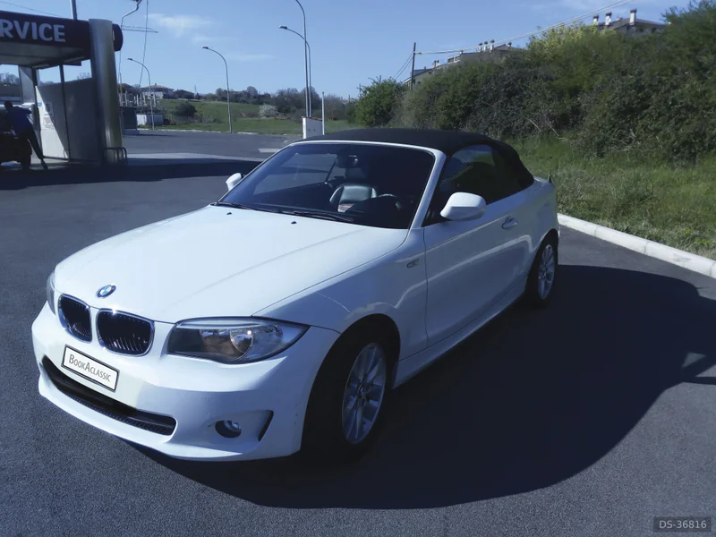 2011 BMW 118 D Cabrio in Bracciano 2