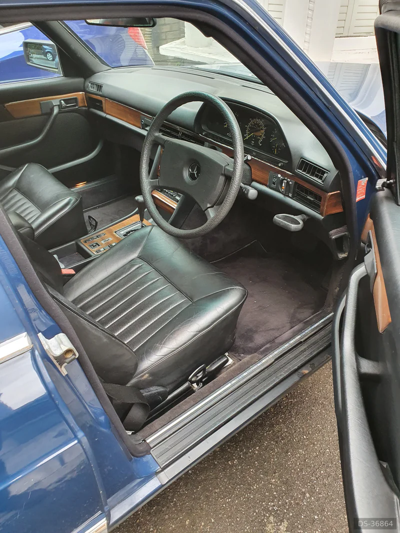 1985 Mercedes-Benz 500 SEL in London 5