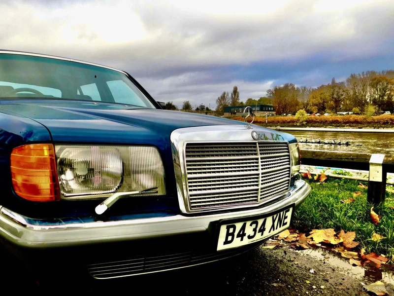 1985 Mercedes-Benz 500 SEL in London 3