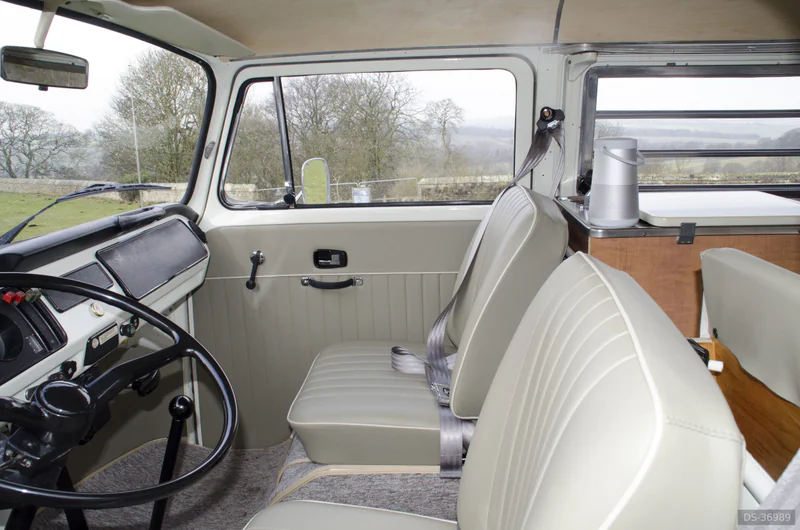 1971 Volkswagen T2 Camper in Chesterfield 5