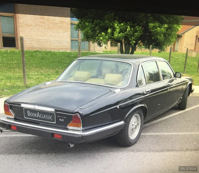 1983 Jaguar Xj6 Souvereign in Vicenza 2