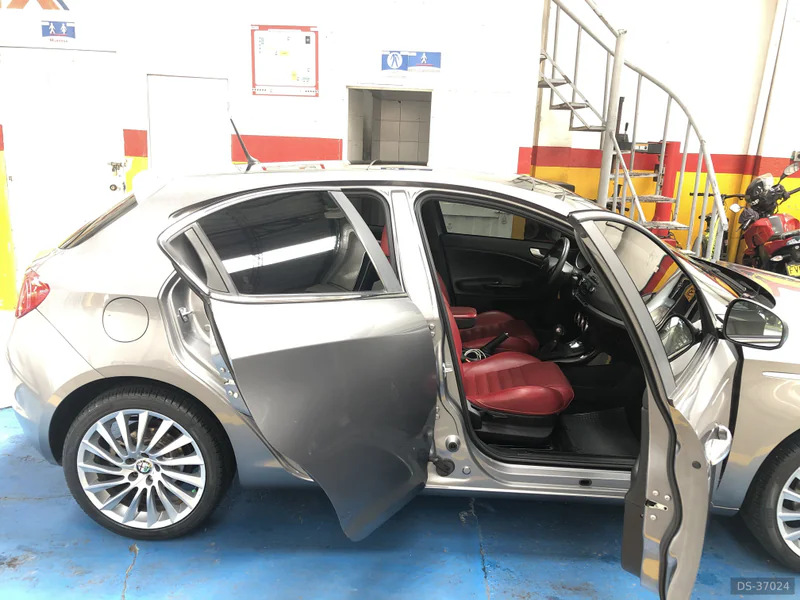 2013 Alfa Romeo Giulietta in Bogota 4