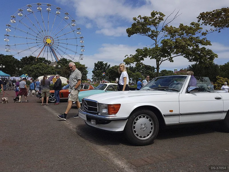 1987 Mercedes-Benz Sl500 in Bangor 2