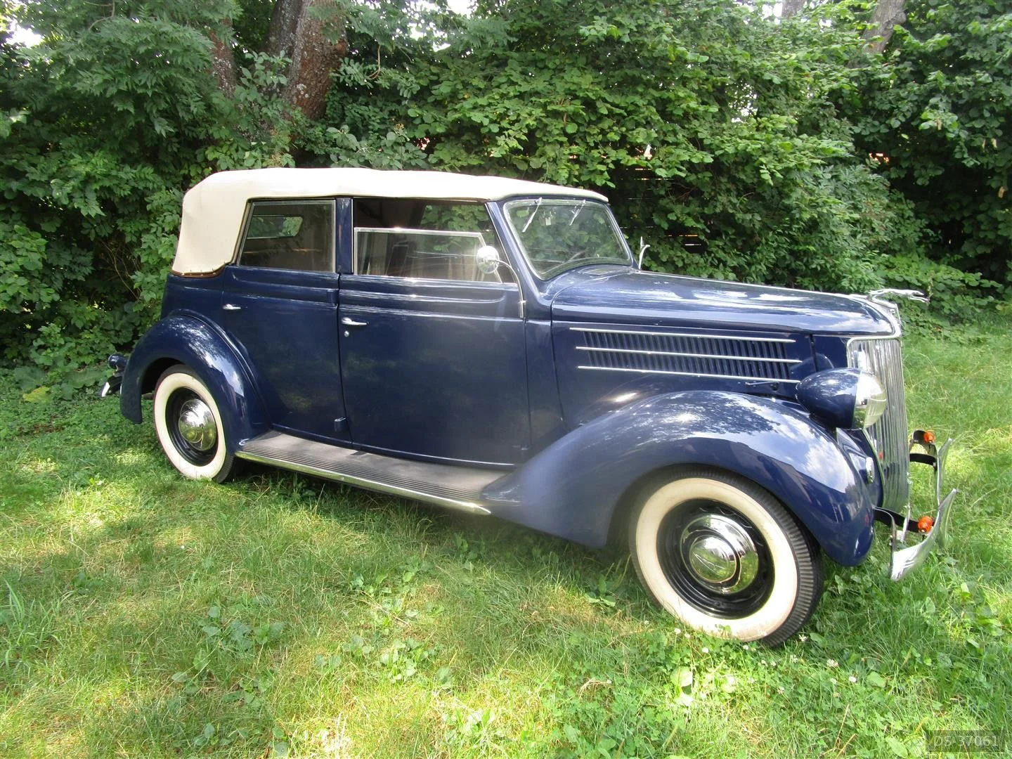 1936 Ford 68