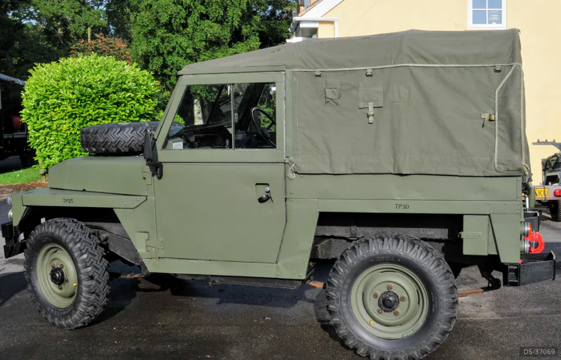 1974 Land Rover Lightweight Air Portable Series 3 in Wolverhampton 6