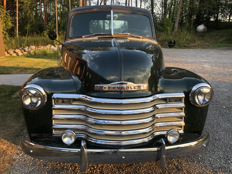 1952 Chevrolet 1500 in Colborne 3