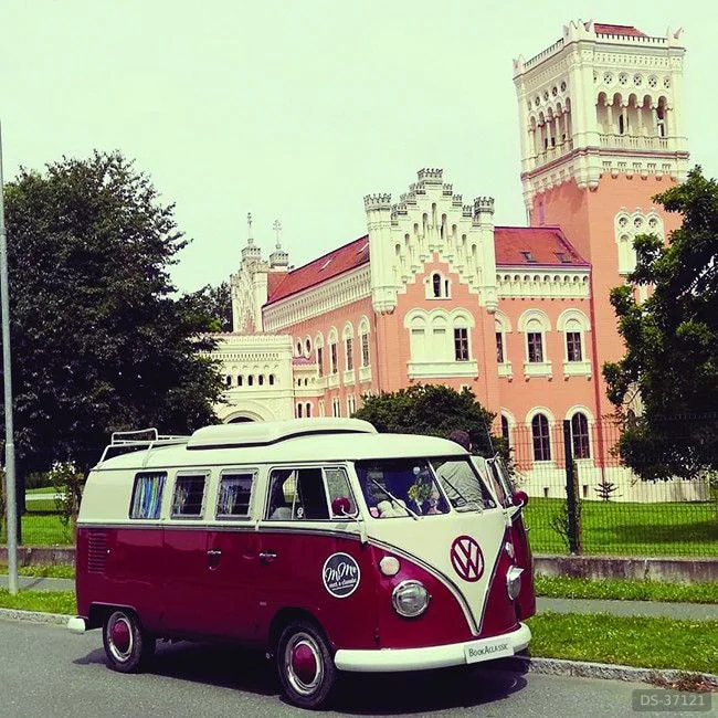 1966 Volkswagen T1 in Graz 3