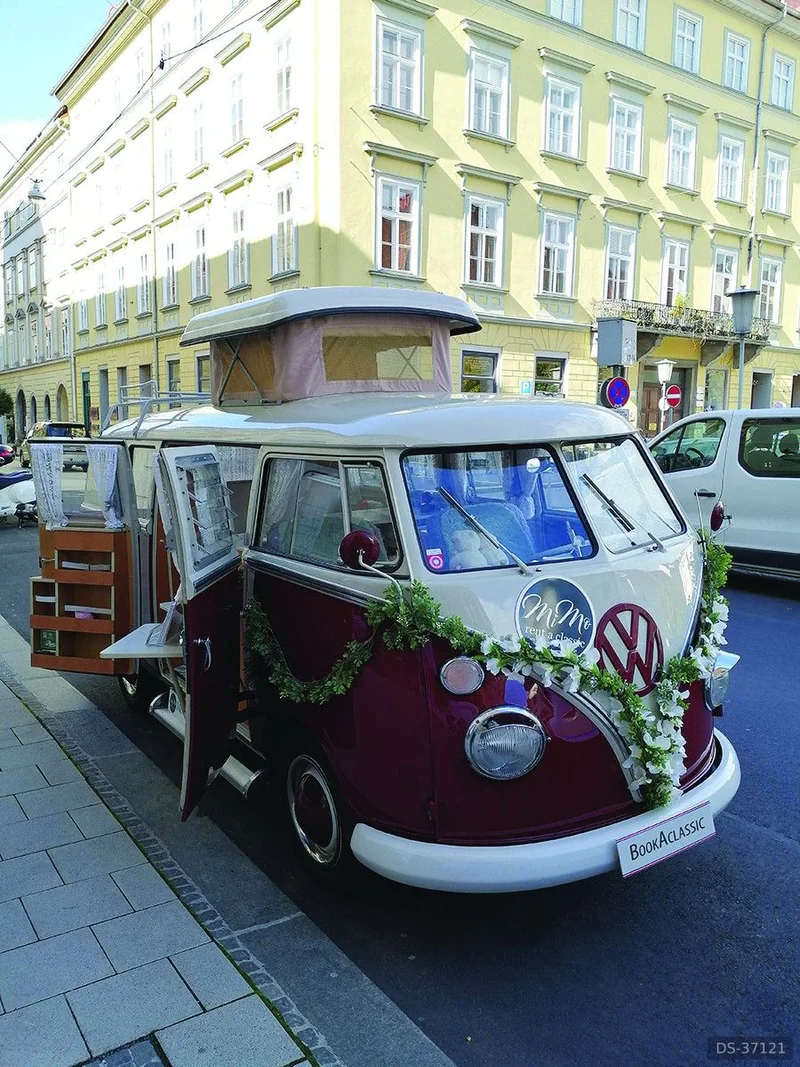 1966 Volkswagen T1 in Graz 4
