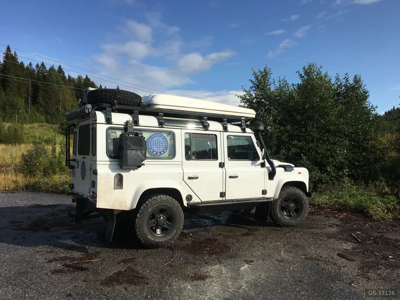 2011 Land Rover Defender 110 Puma in Växjö 2
