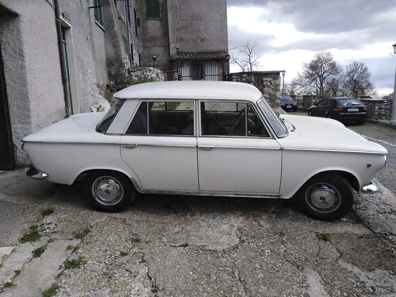 1964 Fiat 1300 in Roma 5