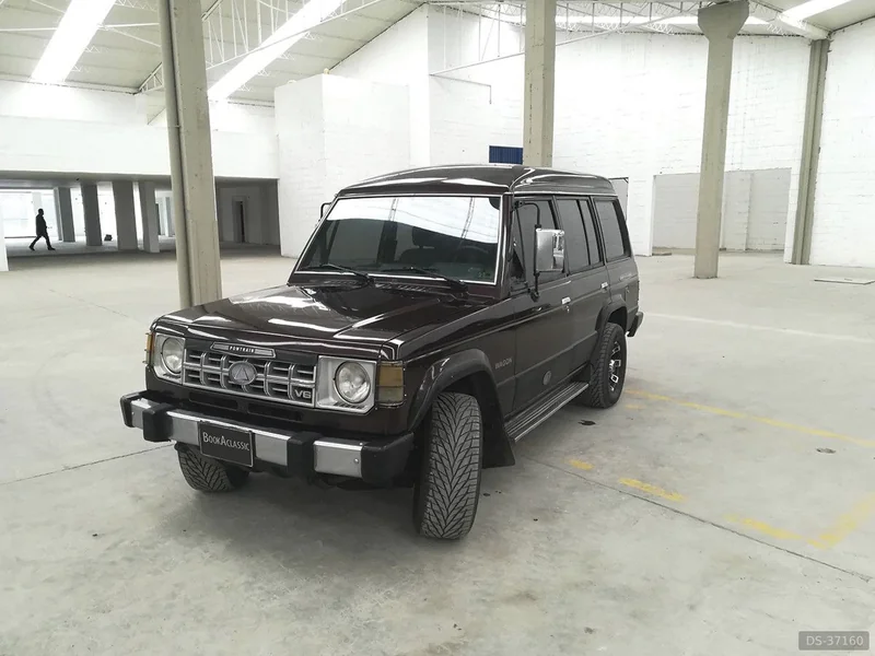 1994 Mitsubishi 94 in Bogota 5