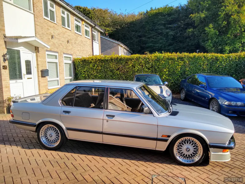 1982 BMW E28 525i in Stevenage