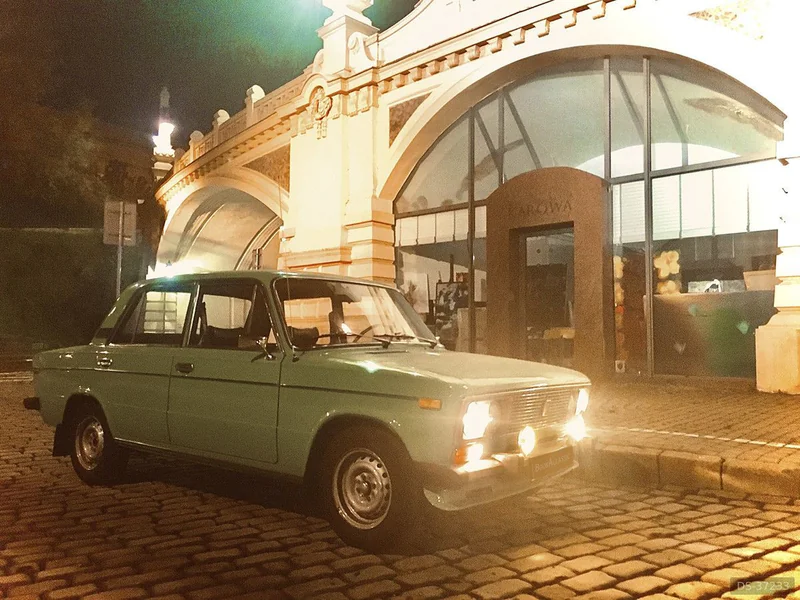 1980 Lada 2106 in Warszawa 3