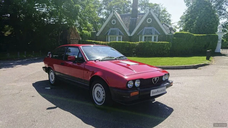 1983 Alfa Romeo Gtv6 in Leighton Buzzard 4