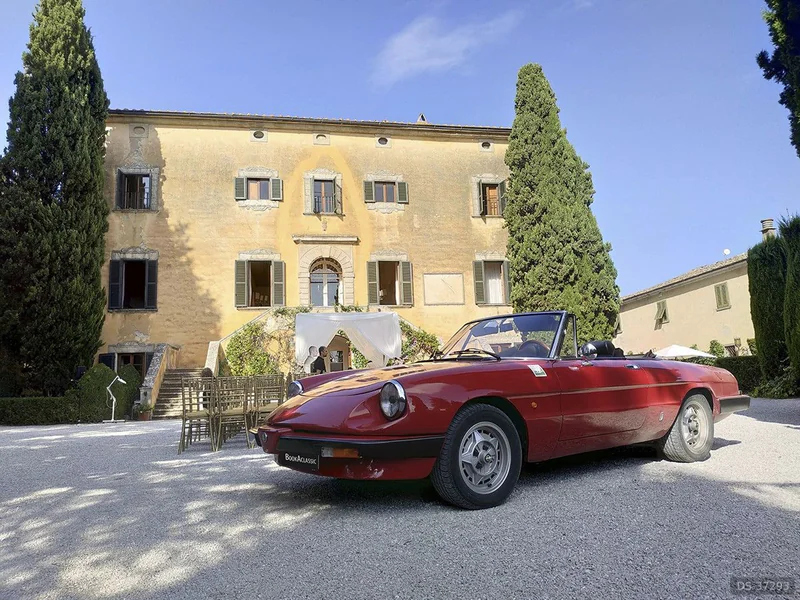 1983 Alfa Romeo Spider in Montepulciano 2
