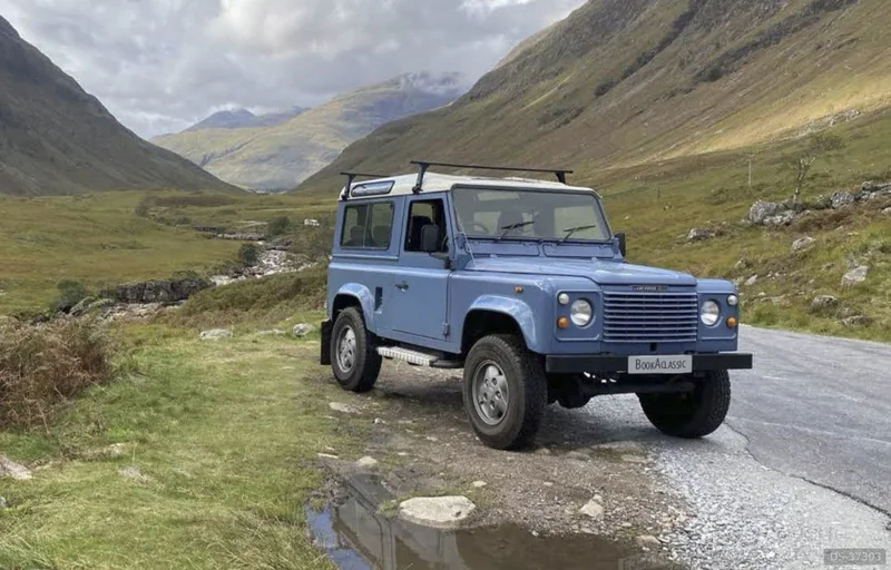 1988 Land Rover Defender in London