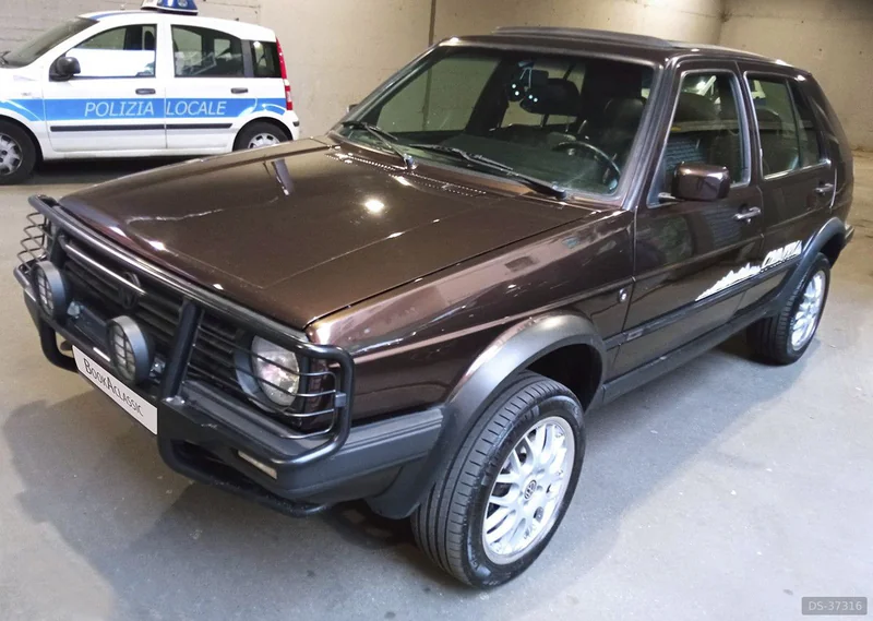 1990 Volkswagen Golf Country Wolfsburg Edition in Genova 2