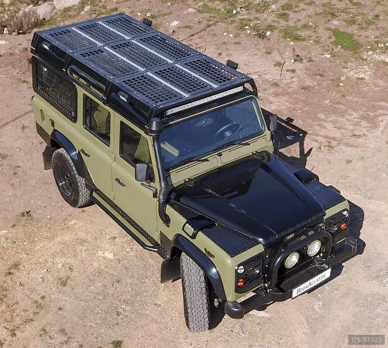 1988 Land Rover Defender 110 in Vancouver, Bc 5