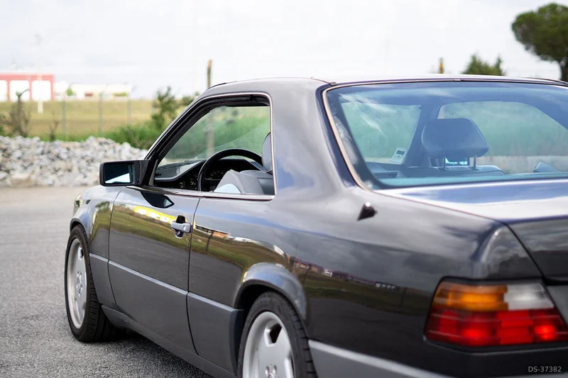 1989 Mercedes-Benz CE in évora 3