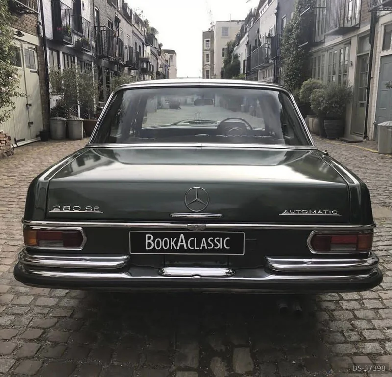 1971 Mercedes-Benz W108 280SE Saloon