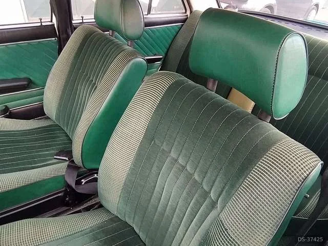 1976 Audi 100 in Acireale 11
