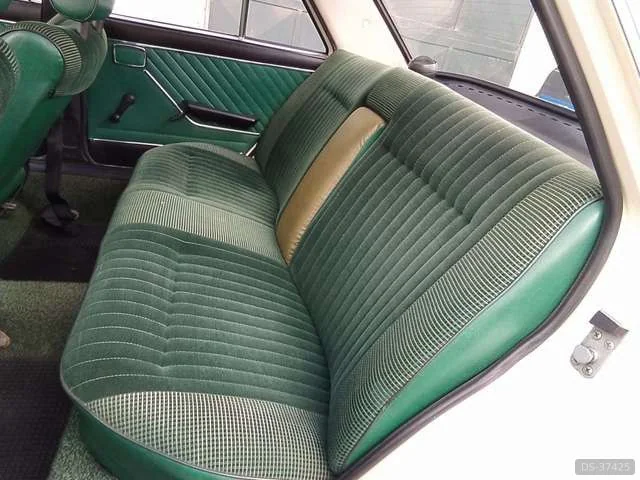 1976 Audi 100 in Acireale 12