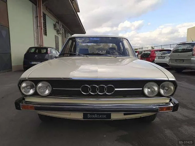 1976 Audi 100 in Acireale 3