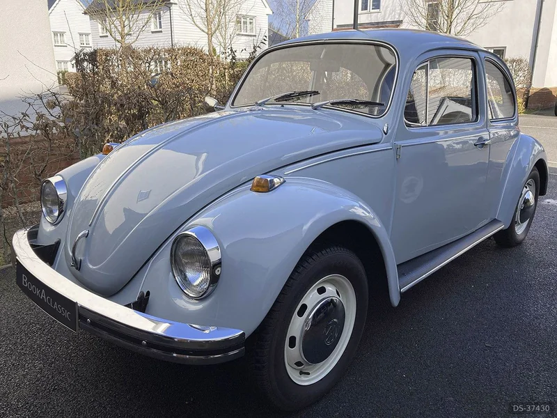 1970 Volkswagen Beetle in Horsham 6