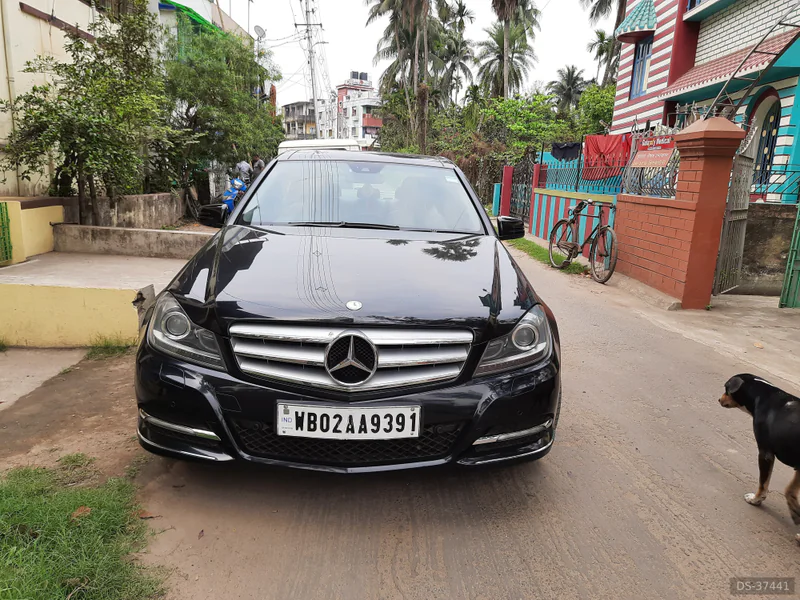2012 Mercedes-Benz C220-cdi in Kolkata 8