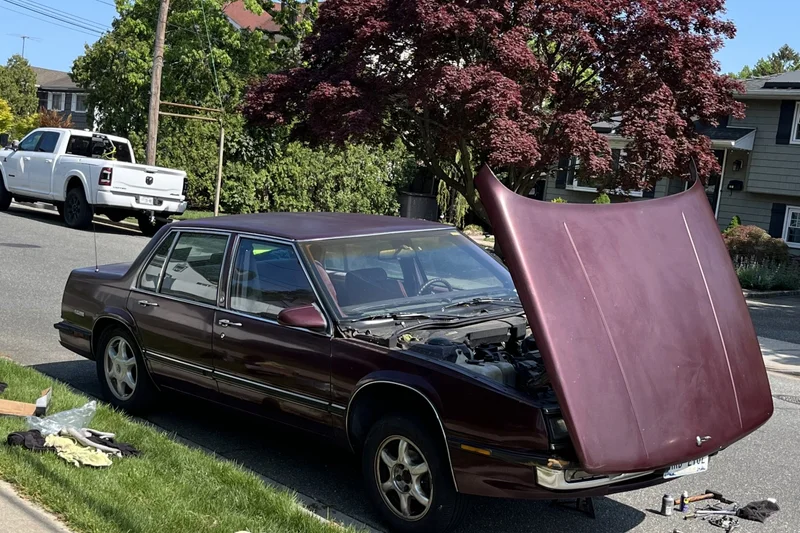 1991 Buick LeSabre Custom 2