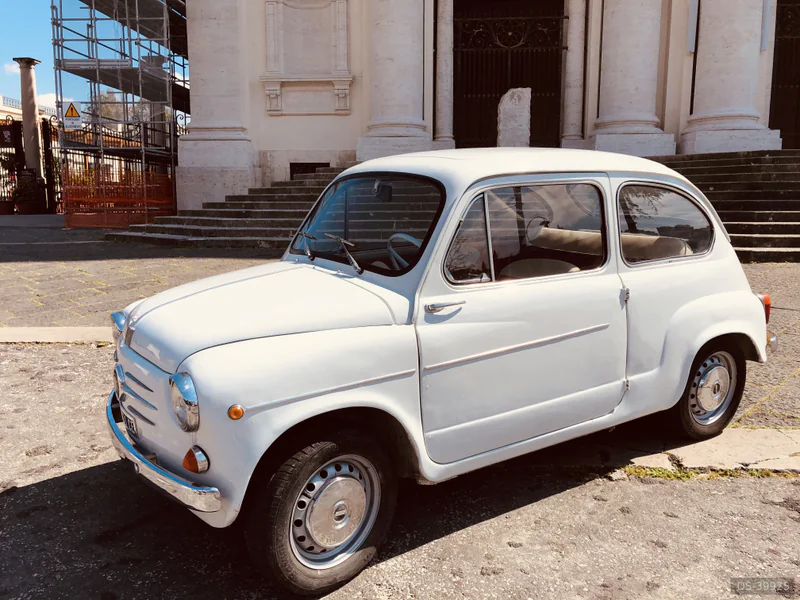 1963 Fiat 600d in Napoli