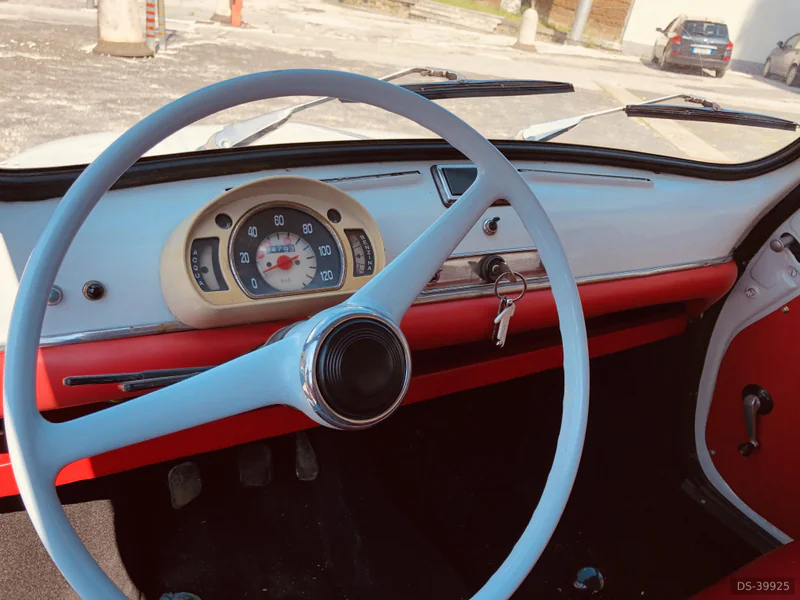 1963 Fiat 600d in Napoli 9