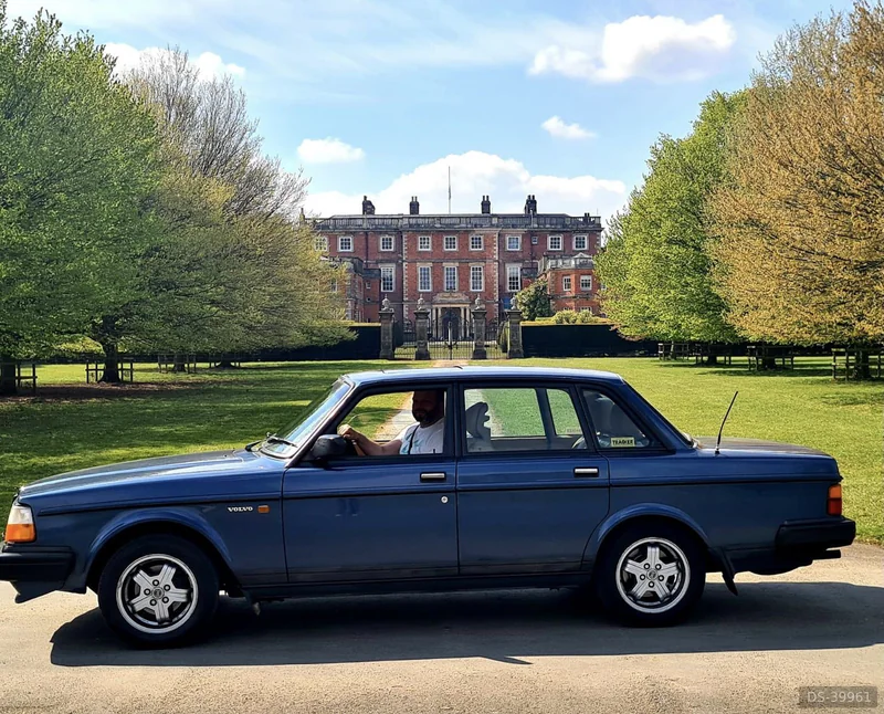 1988 Volvo 240 Glt in Glasgow 10