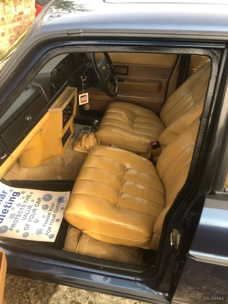 1988 Volvo 240 Glt in Glasgow 7