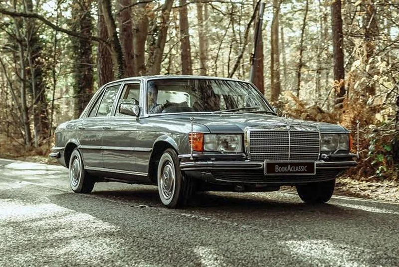 1977 Mercedes-Benz 450SE in Bracknell