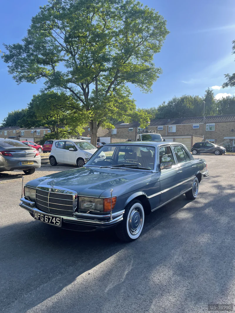 1977 Mercedes-Benz 450SE in Bracknell 10