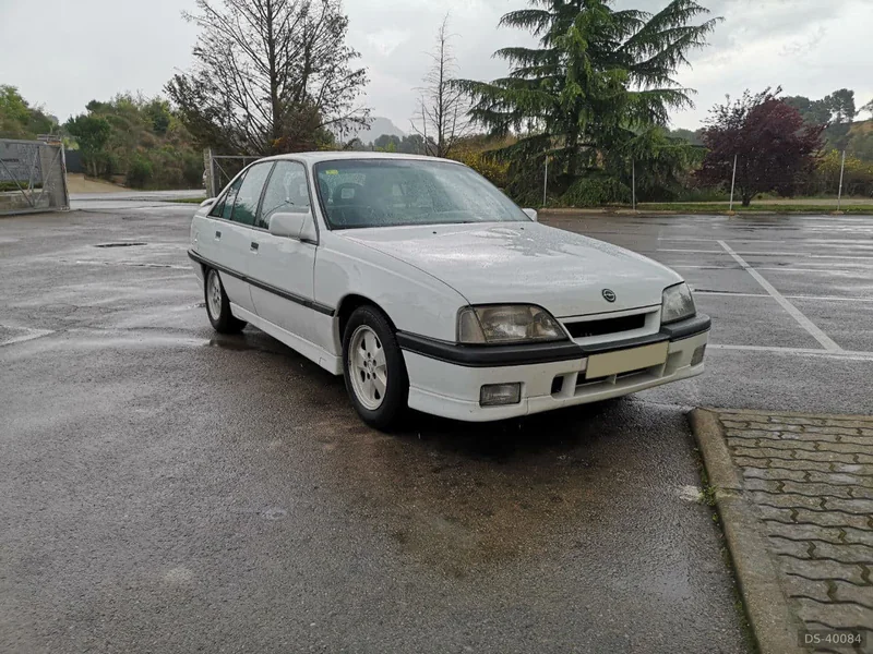 1989 Opel Omega 3000 in Igualada 3