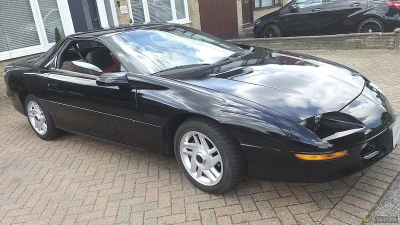 1997 Chevrolet Z28 Camaro in Broxbourne 7