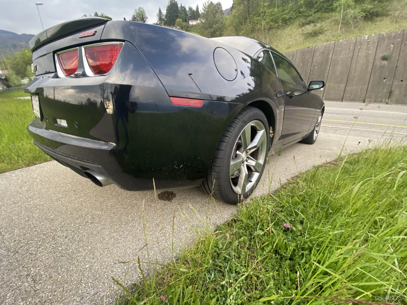 2011 Chevrolet Camaro 2ss in Montreux 8