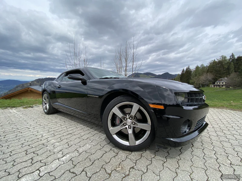 2011 Chevrolet Camaro 2ss in Montreux 9