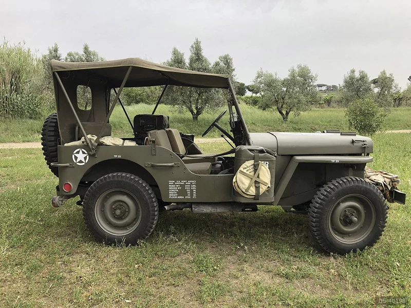 1943 Ford Jeep Willys in Lanuvio 4