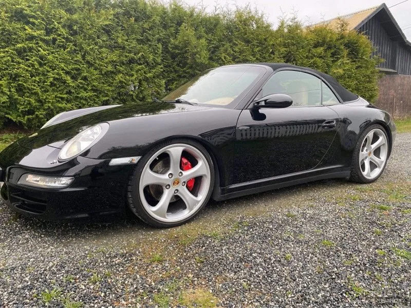 2007 Porsche 911 C4s Cabriolet in Oslo 3